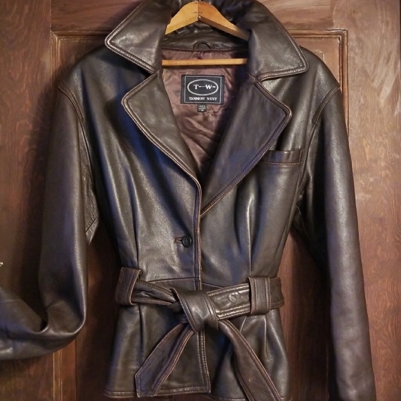 Tannery West Jackets & Blazers - SUMPTUOUS DK.BROWN DISTRESSED LEATHER JKT.YUM!